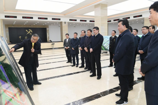 省委書記王建軍、省長(zhǎng)劉寧視察曹家堡保稅物流園運(yùn)營(yíng)情況